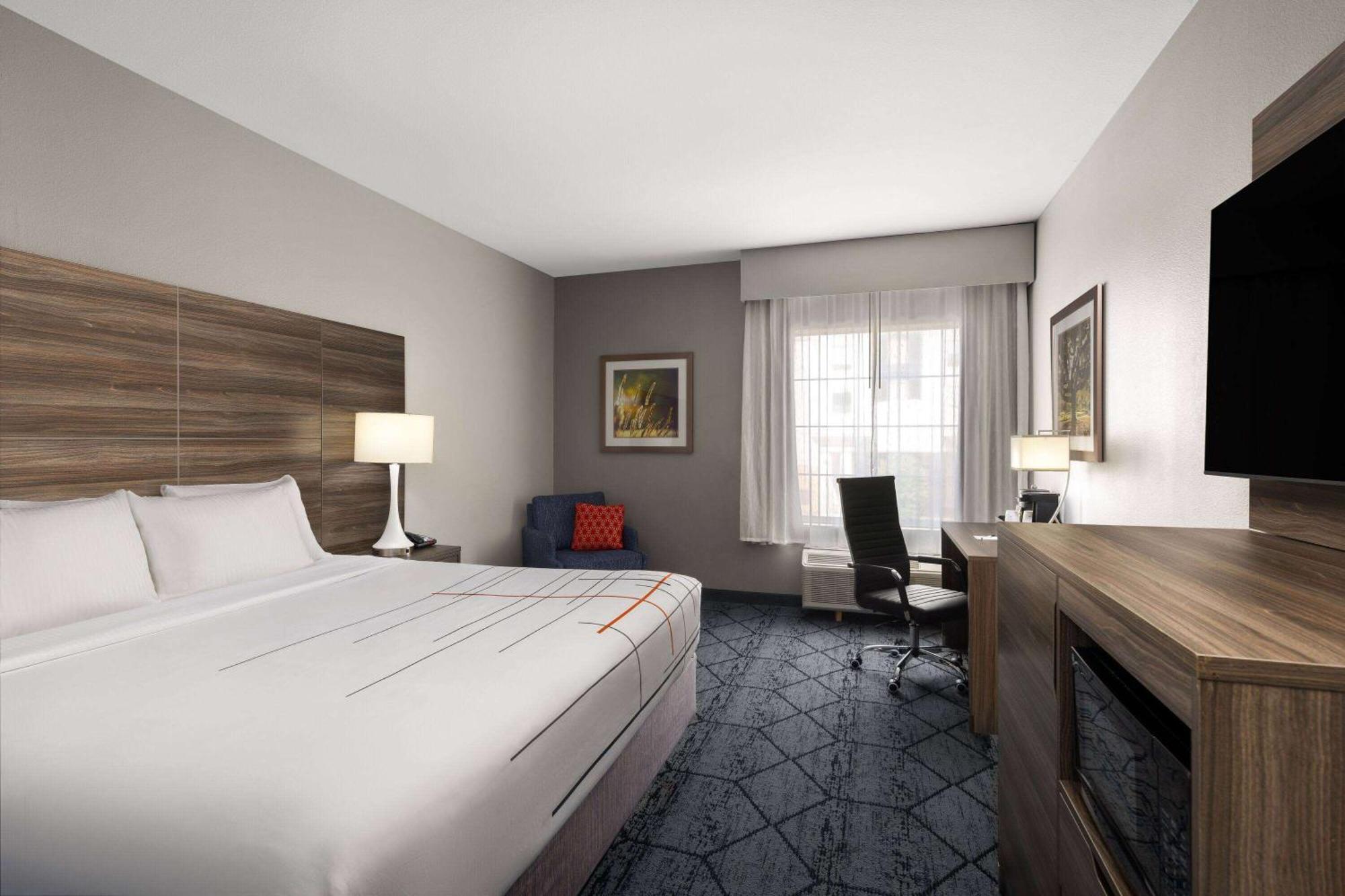 La Quinta By Wyndham Denton - University Drive Exterior foto
