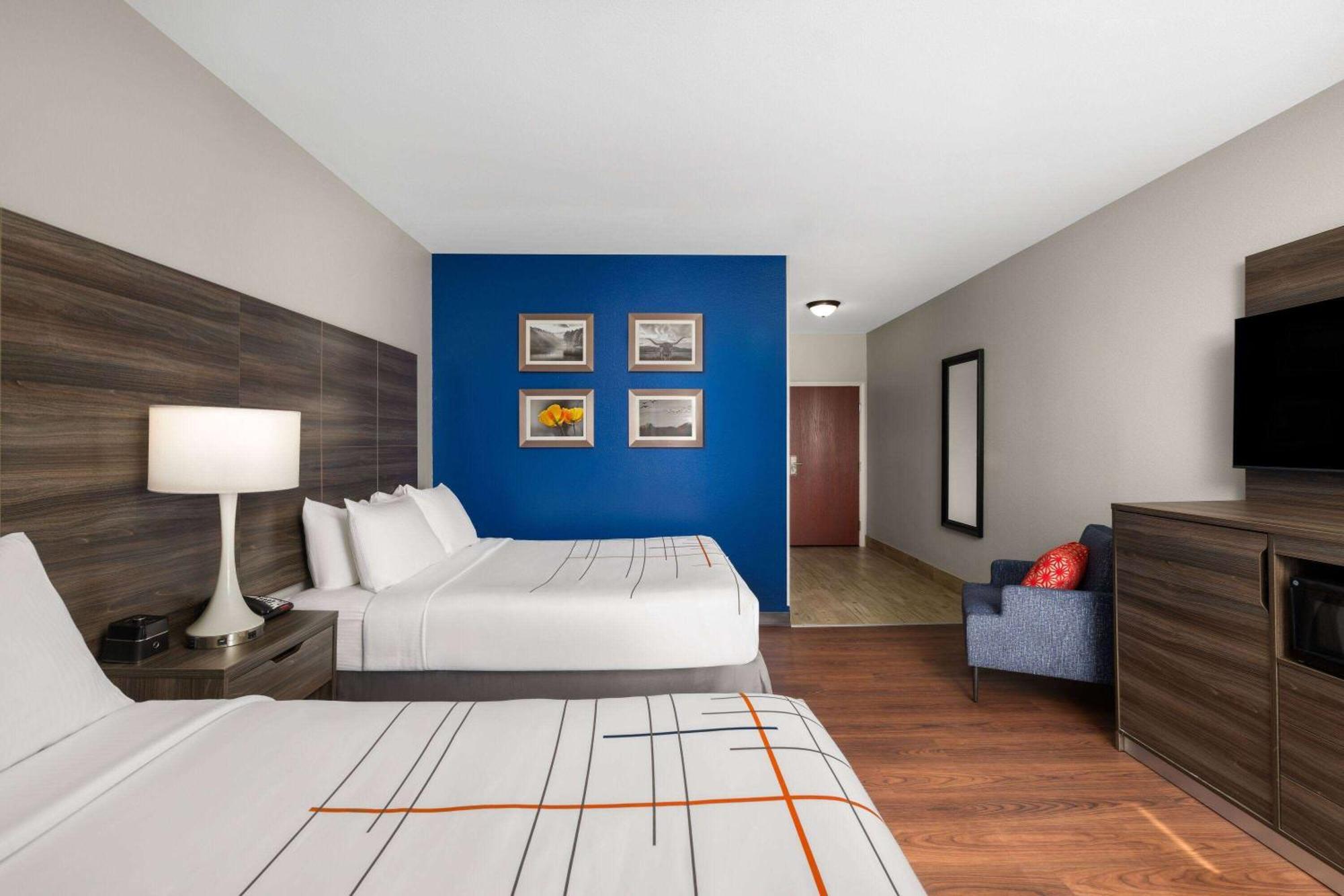 La Quinta By Wyndham Denton - University Drive Exterior foto